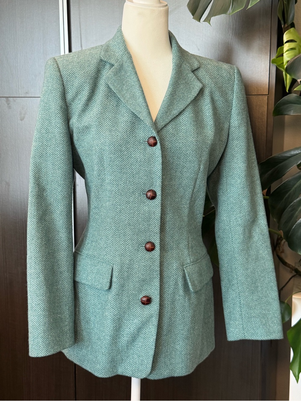 Emma James Green Herringbone Tailored Blazer - Picture 1 of 9